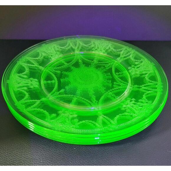 4 Vintage Anchor Hocking Green Cameo Ballerina 9" Plate Uranium Depression Glass - Picture 3 of 11